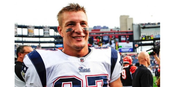 Rob Gronkowski se retira oficialmente con los New England Patriots